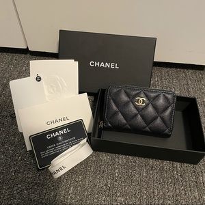 Chanel classic zipped coin purse